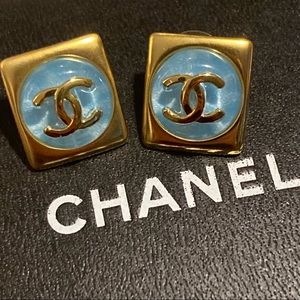 Auth Chanel CC stud earrings